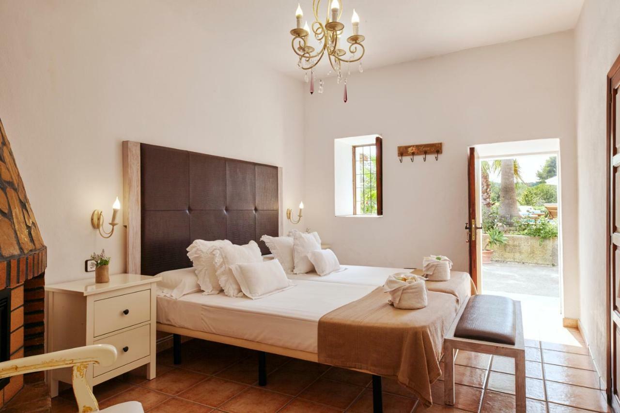 Villa Can Coves Sant Miquel De Balansat Exterior photo